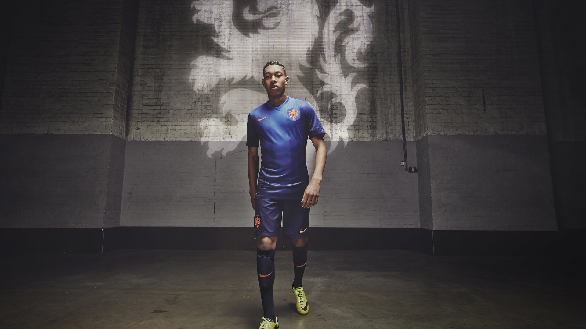 96. 球员是否应更多参与社区活动