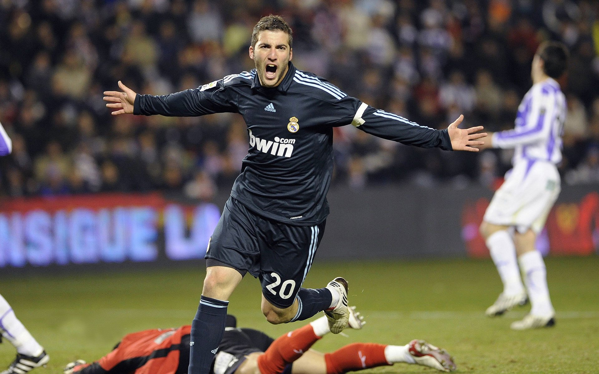 _青少年冲刺跑：激发青春的奔跑梦想_，青少年跑步比赛